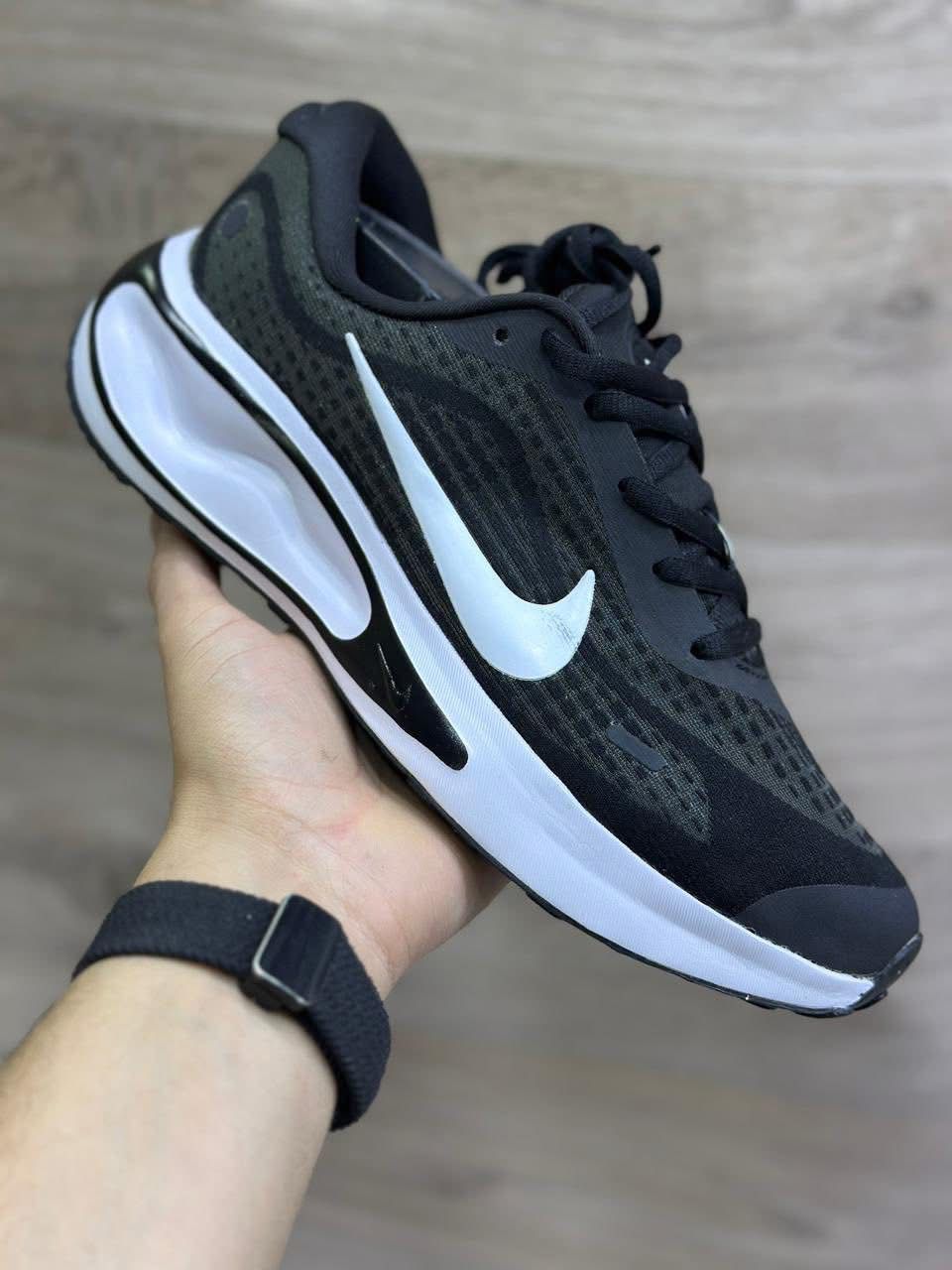 NIKE – JUST DO IT | Noir profond – Chaussures de sport élégantes