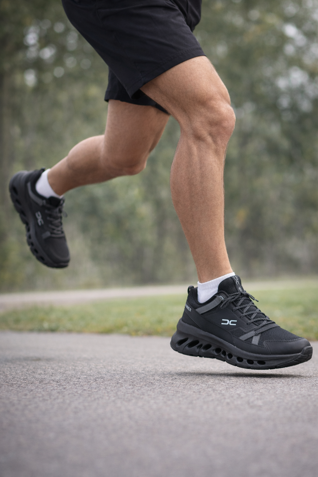 RUNNER – Chaussures de sport 100% noires, confort et performance